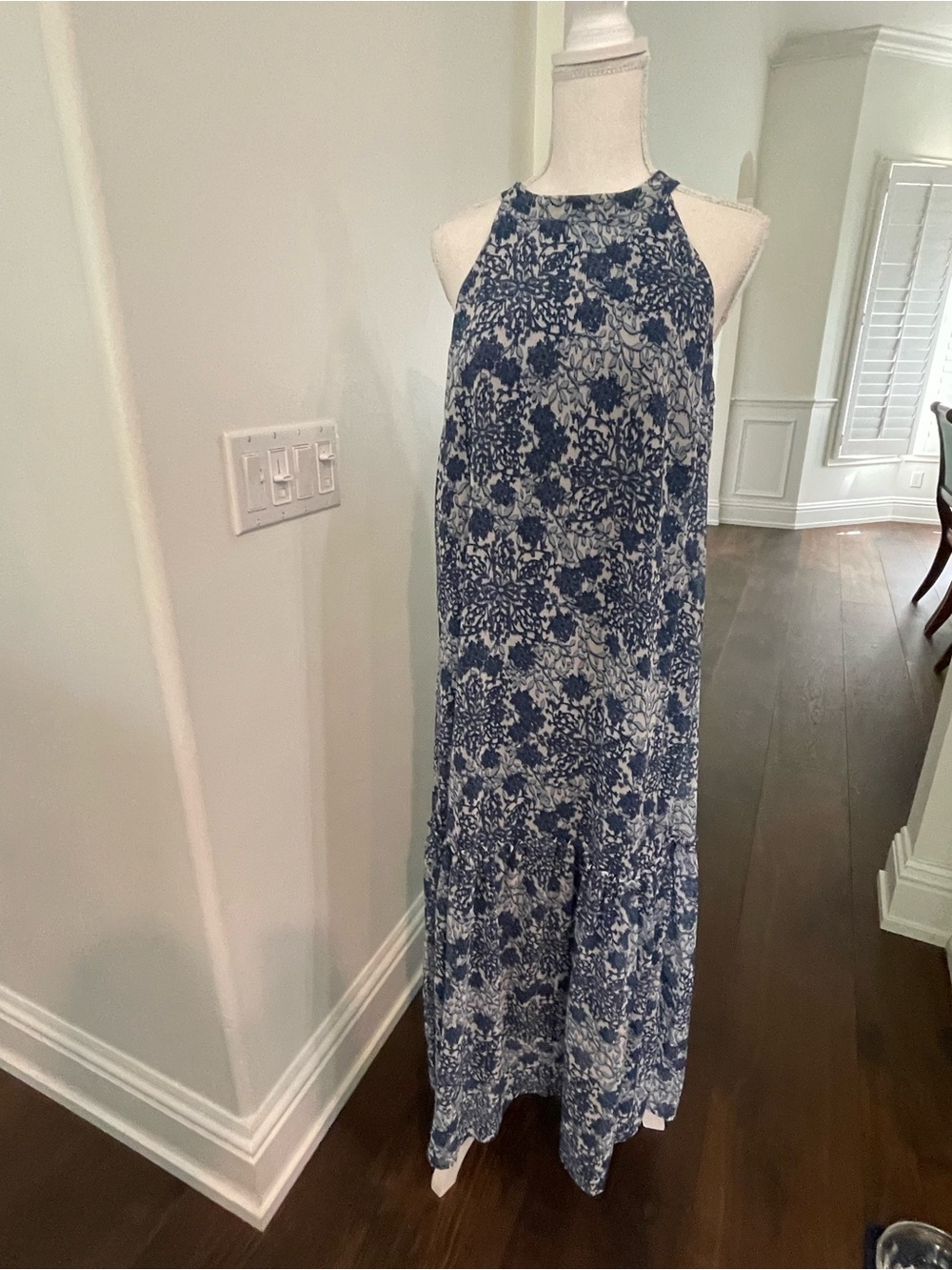 Vineyard Vines hydrangea floral Halter Maxi Dress.